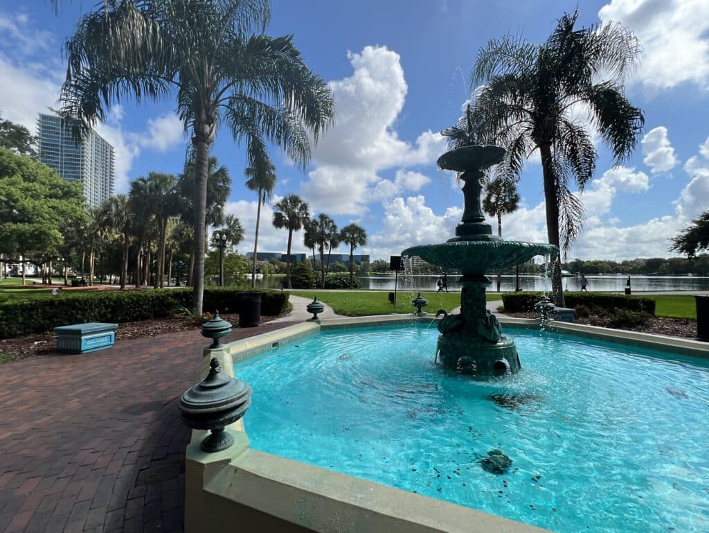 Sperry Fountain at Lake Eola