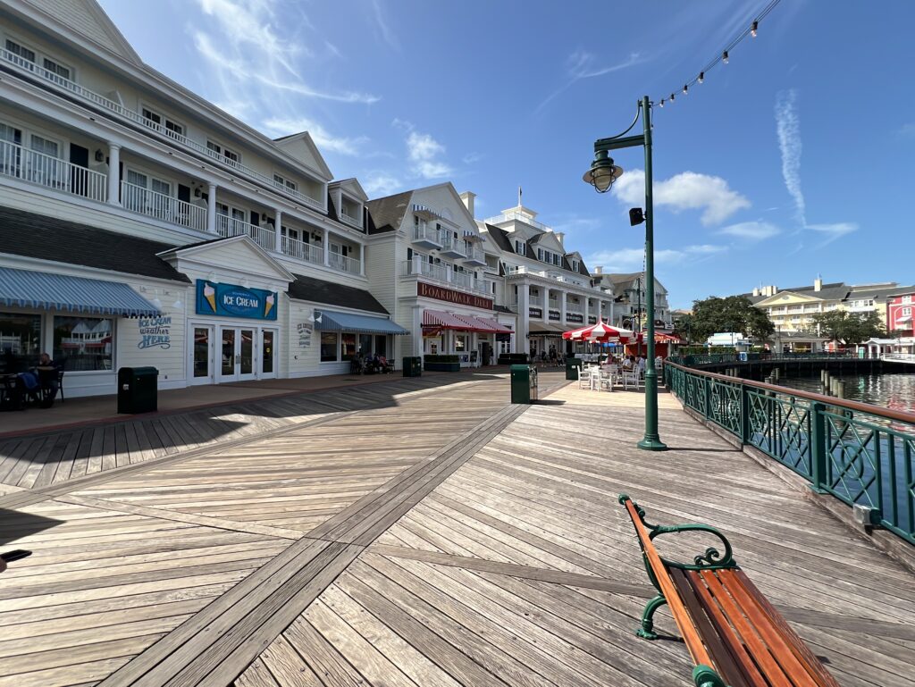 Disney's Boardwalk Inn - Crescent Lake Virtual Walk