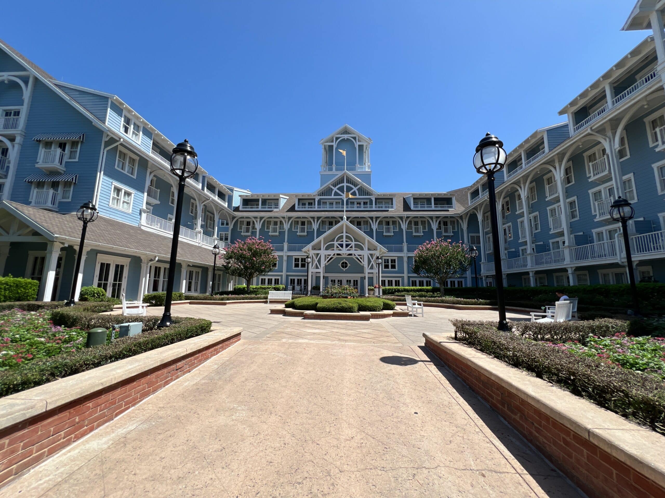 Disney's Yacht and Beach Club Resort Virtual Walk